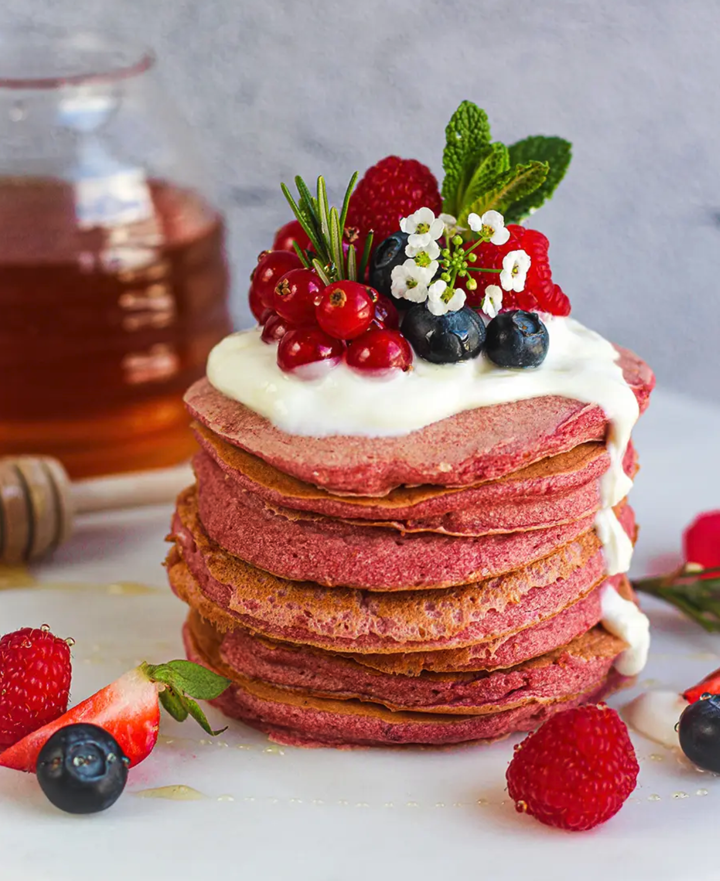 Pancakes roses à la framboises